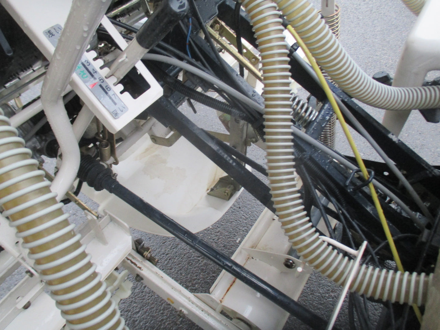 イセキ　中古　田植機　PQZ4-DULF