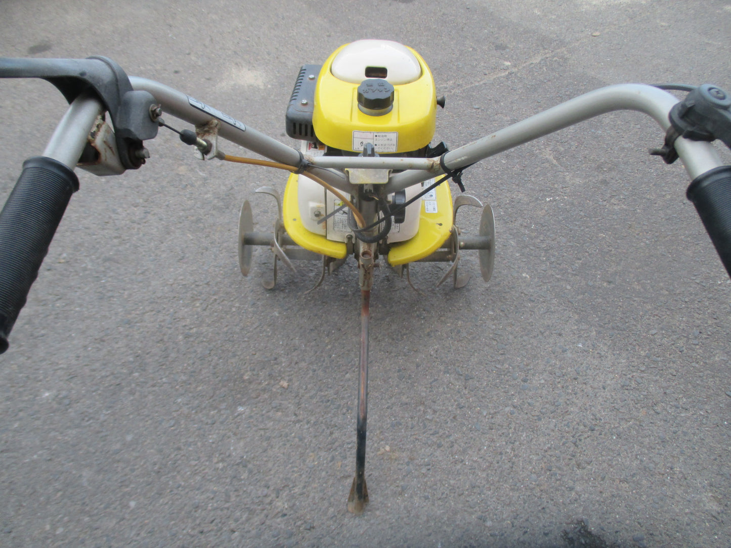 イセキ　中古　管理機　KM21-BD