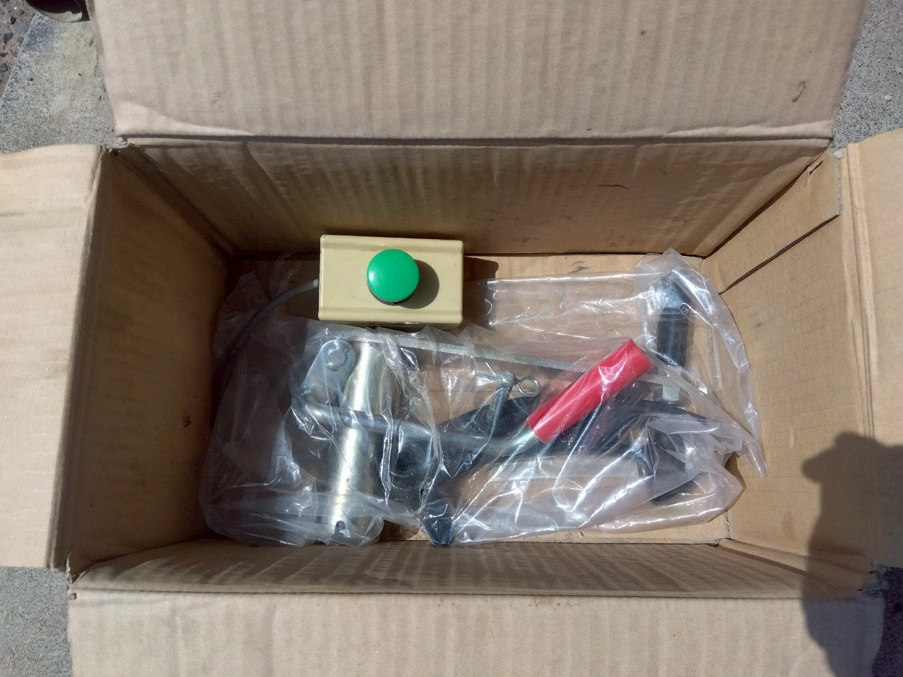 冨士　中古　整地キャリア　DCV150　ドン8　Sヒッチ　キャスター付
