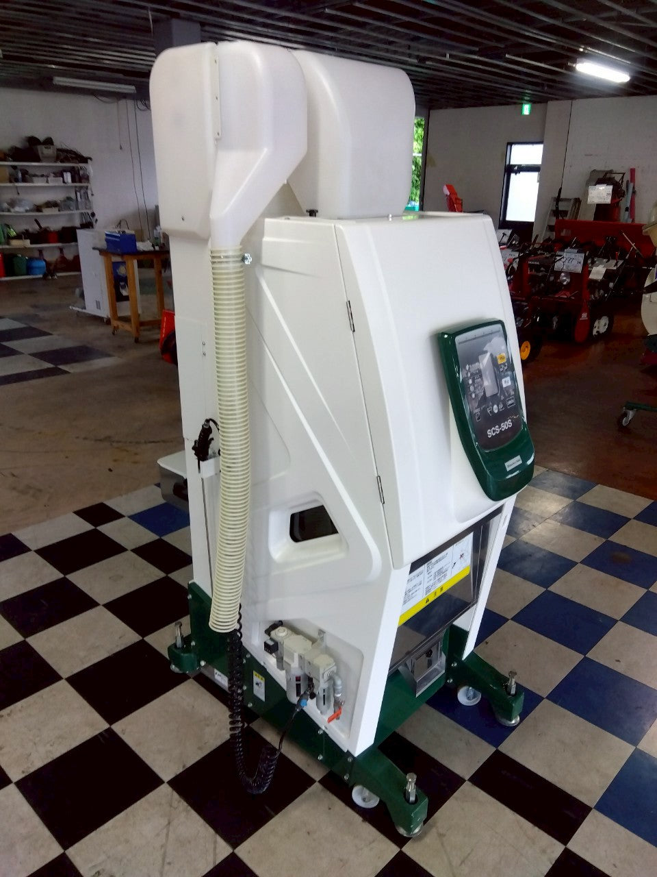 シズオカ　中古　色彩選別機　SCS-50S