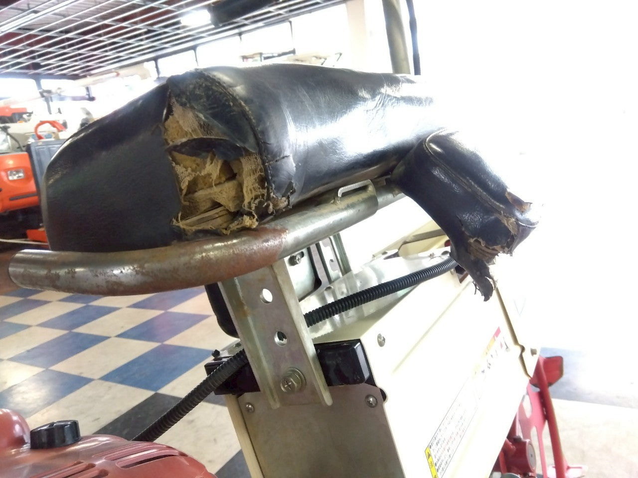 丸山　中古　溝切機　MKF-A450V