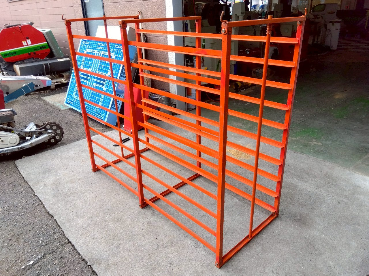 不明　中古　苗コンテナ　赤　50枚