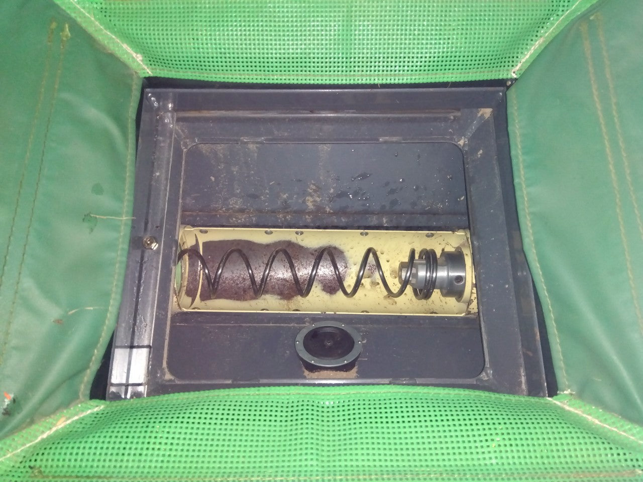 タイショー　中古　レザーコンテナ　MA-05T　100V