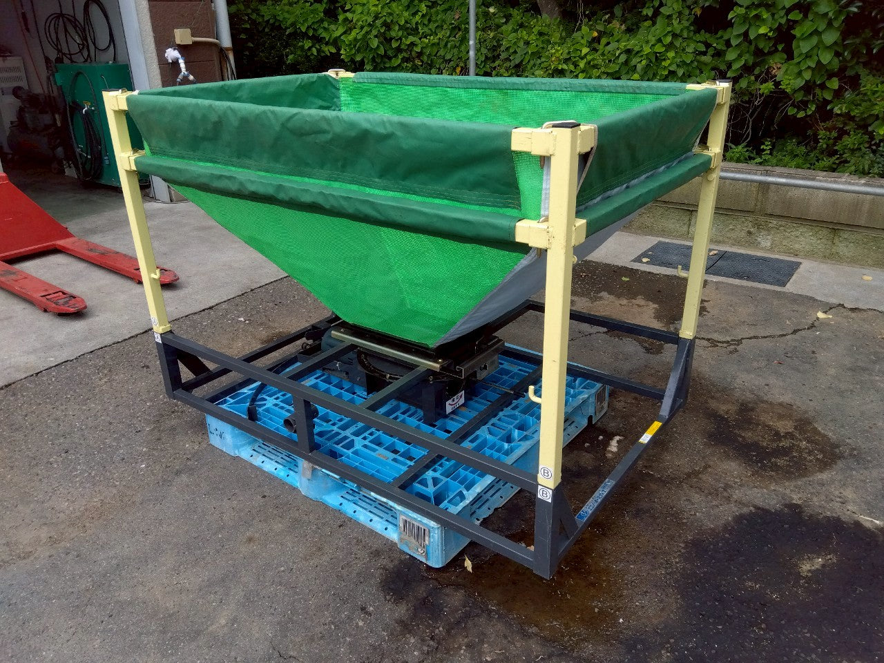 タイショー　中古　レザーコンテナ　MA-05T　100V