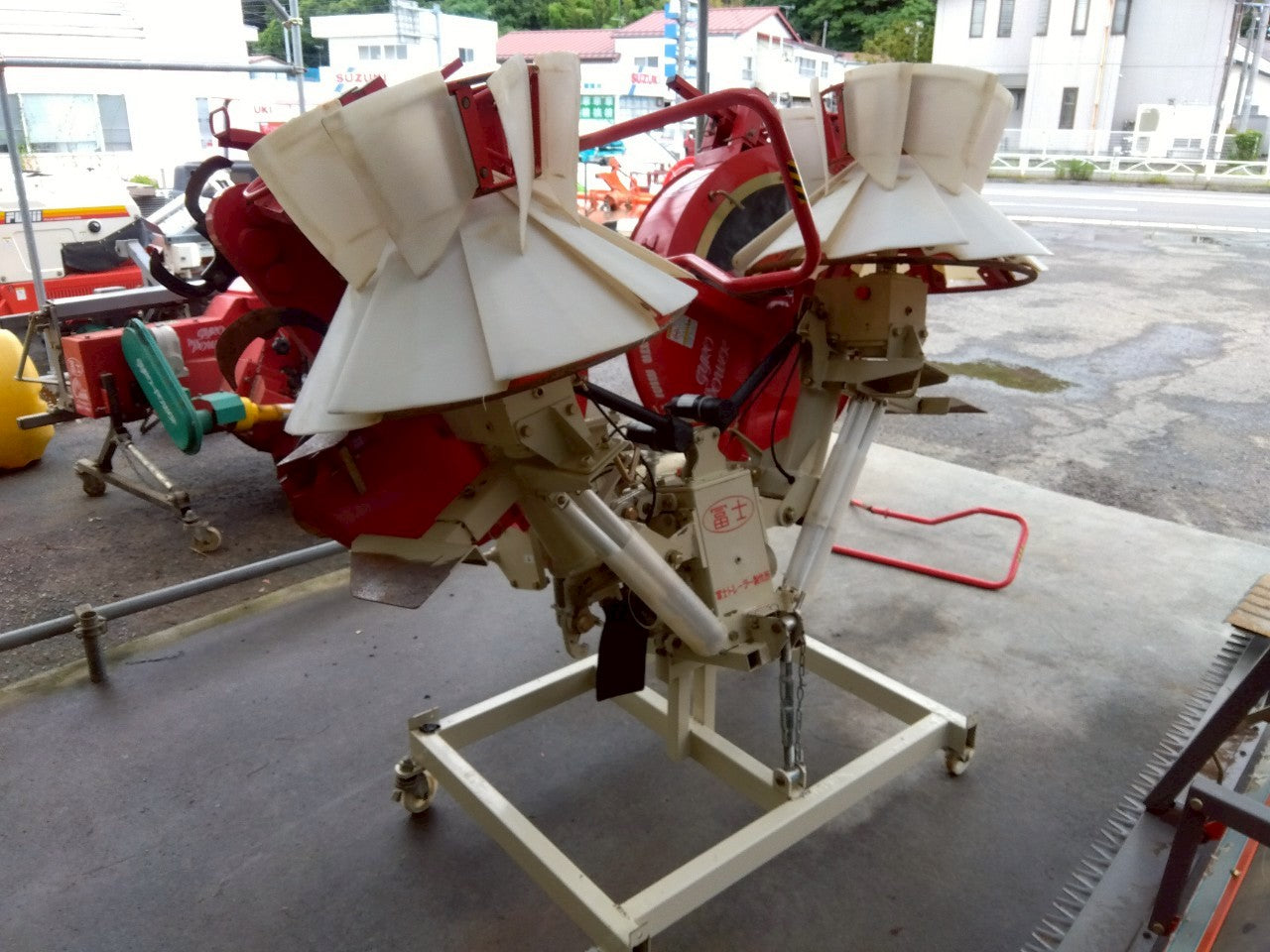 冨士 中古 畦塗機 マンタミニ171 電動開閉 – 農キング