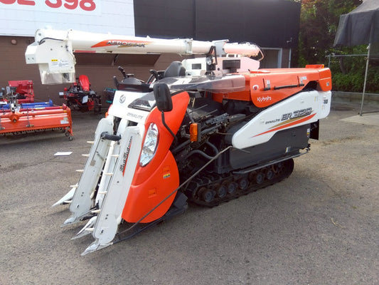 クボタ　中古　コンバイン　ER329SD4MW　93時間　4PC