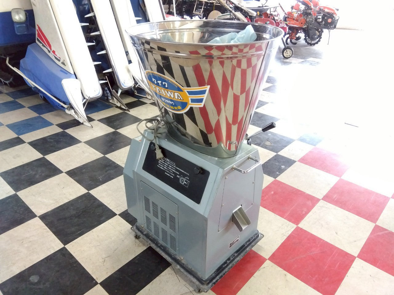 タイワ　中古　精米機　F-2MK　100V
