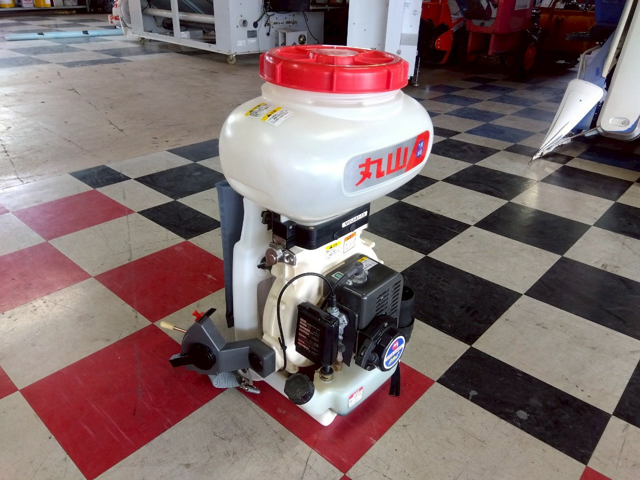 丸山 中古 動力散布機 MDJ41-13 – 農キング