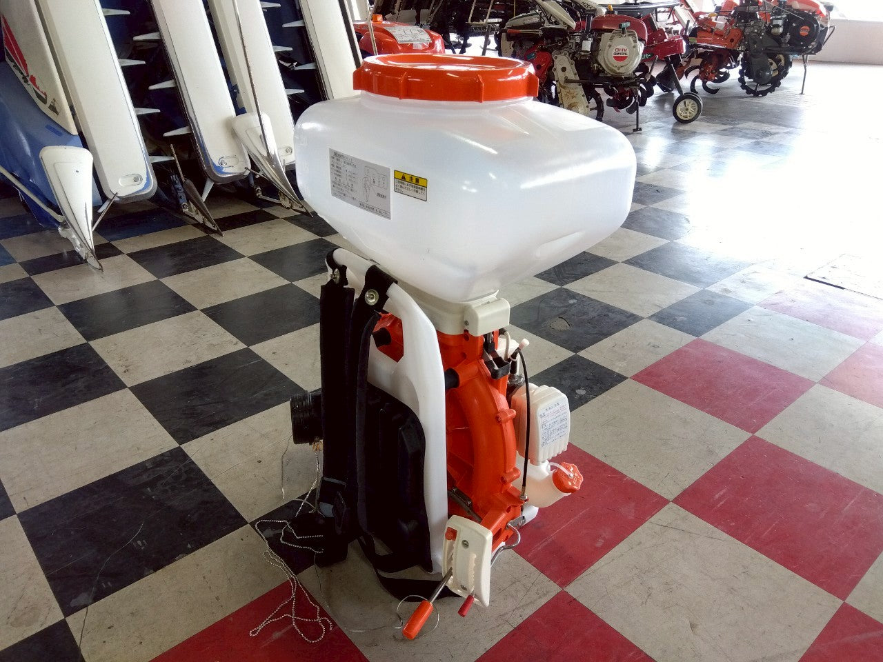 ■共立 背負式 動力散布機 DMC600 動力 散布器 動噴 中古 共立 中古 背負動力散布機 DMC601G (8397) – 農キング