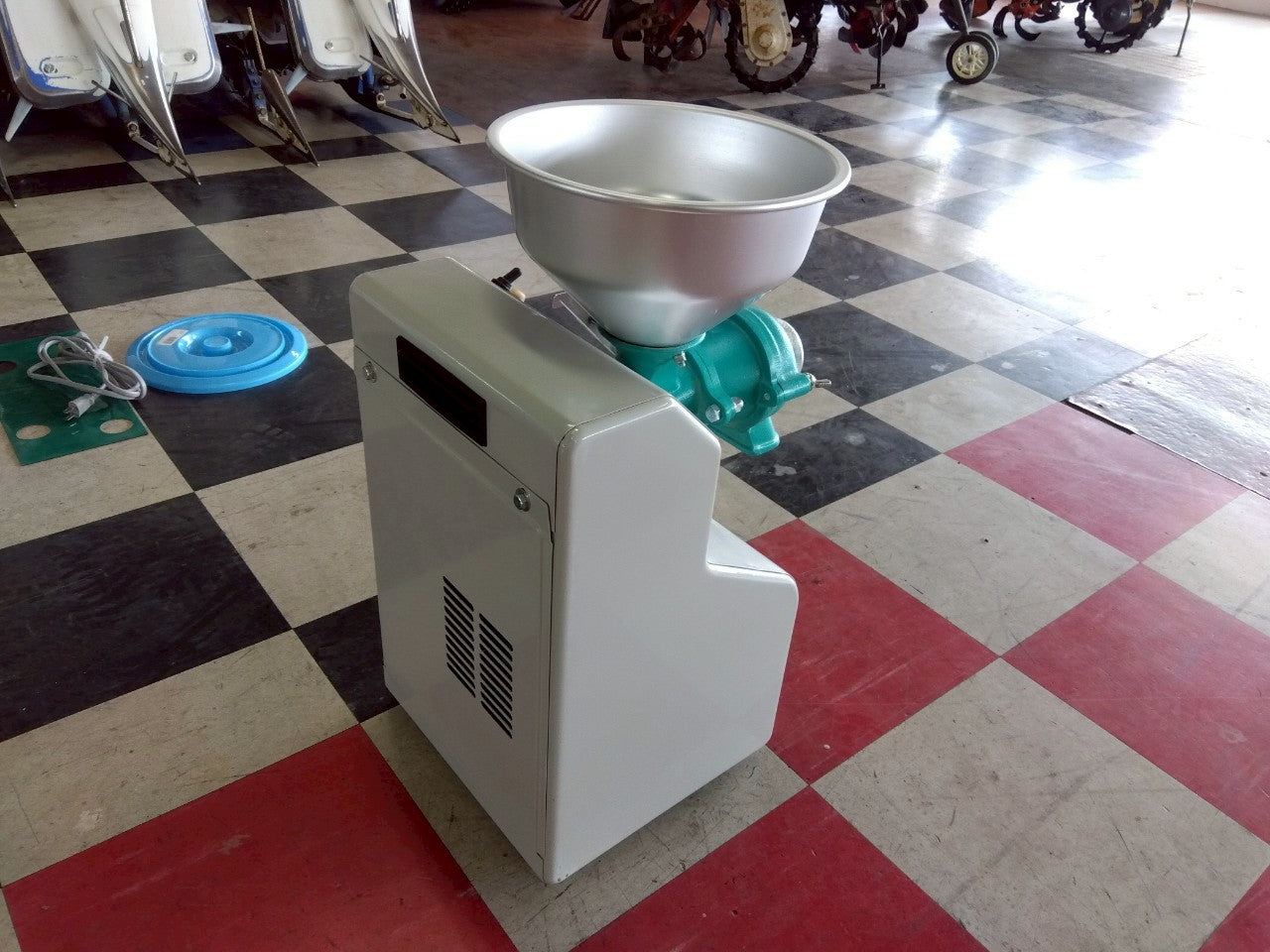 国光社　中古　製粉機　L-S