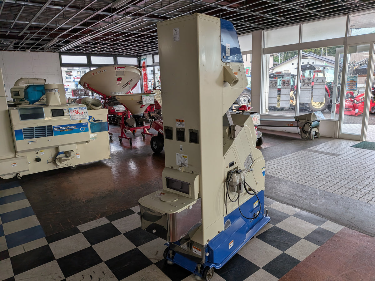 サタケ　中古　色彩選別機　FGS-2000