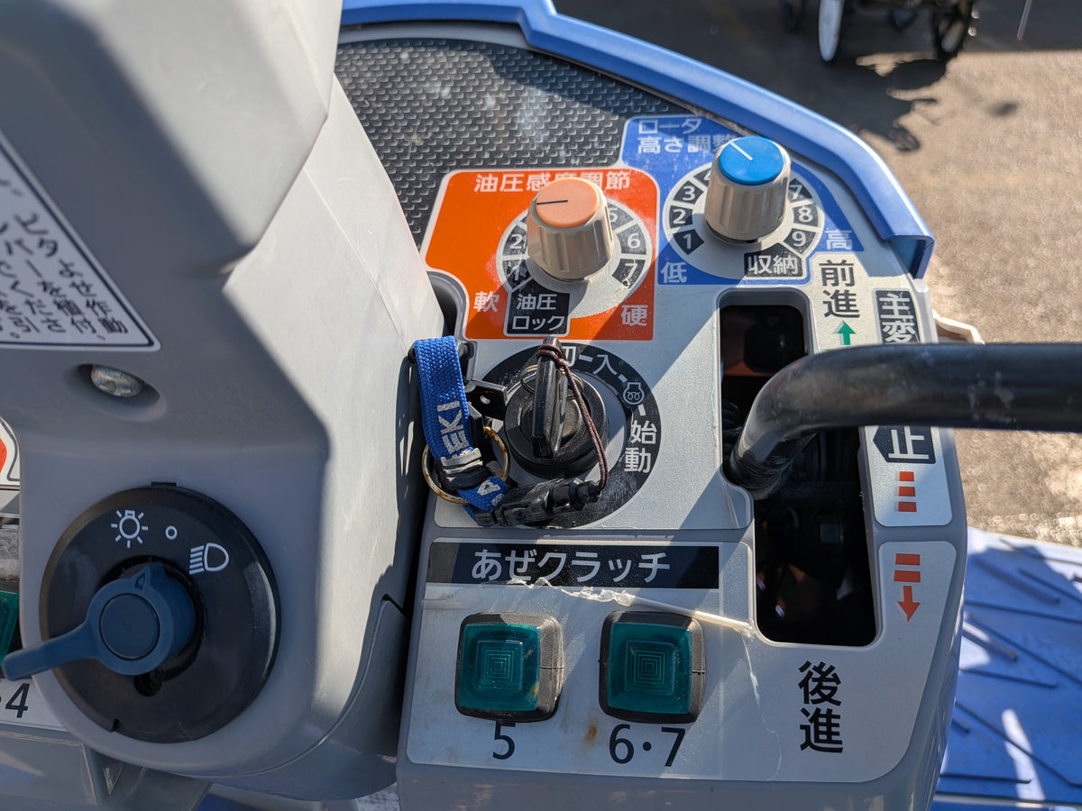 イセキ　中古　田植機　NP70D-LF【山形店10159】