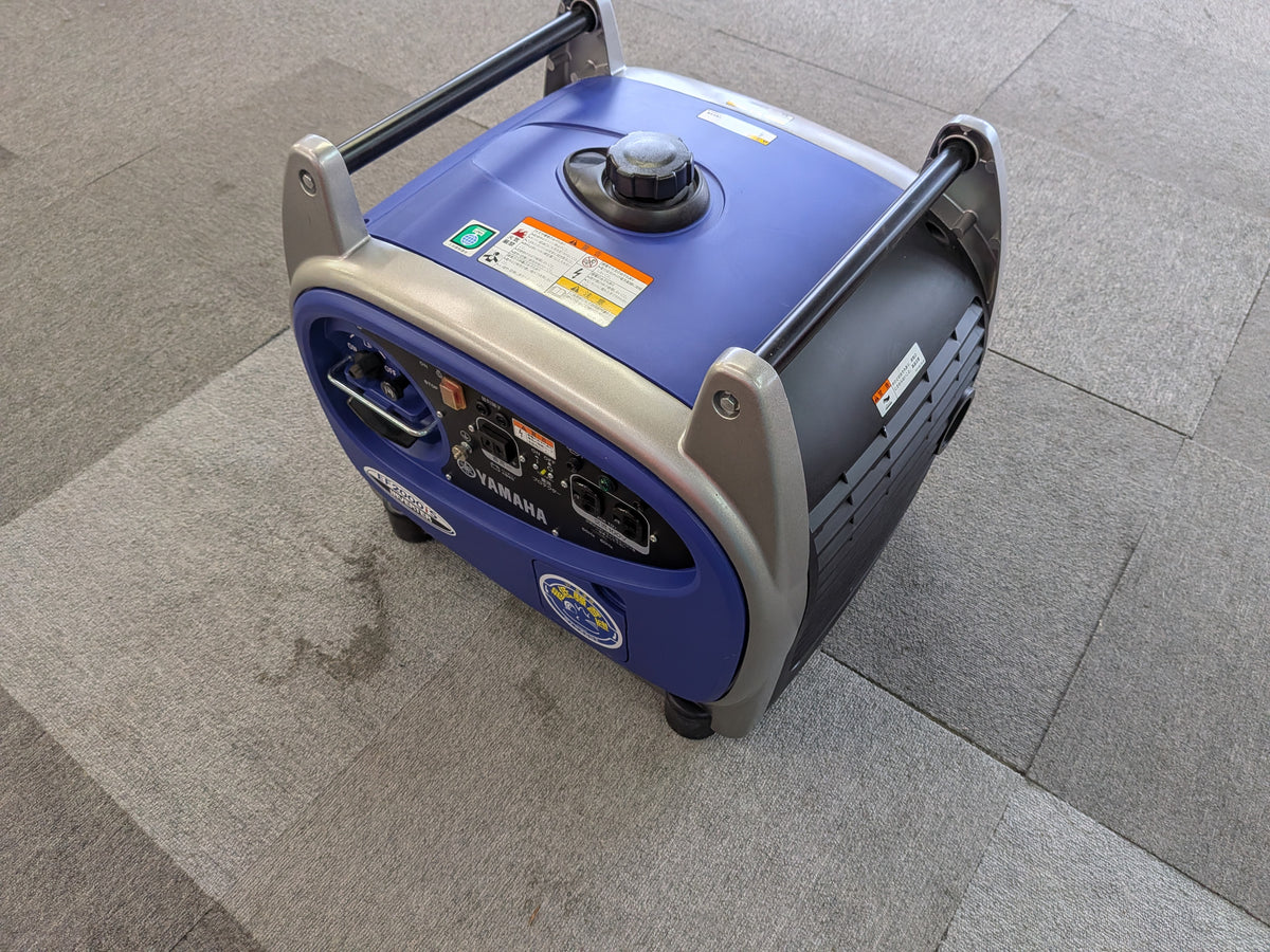 ヤマハ　中古　発電機　EF2000iS　【岩手店875】