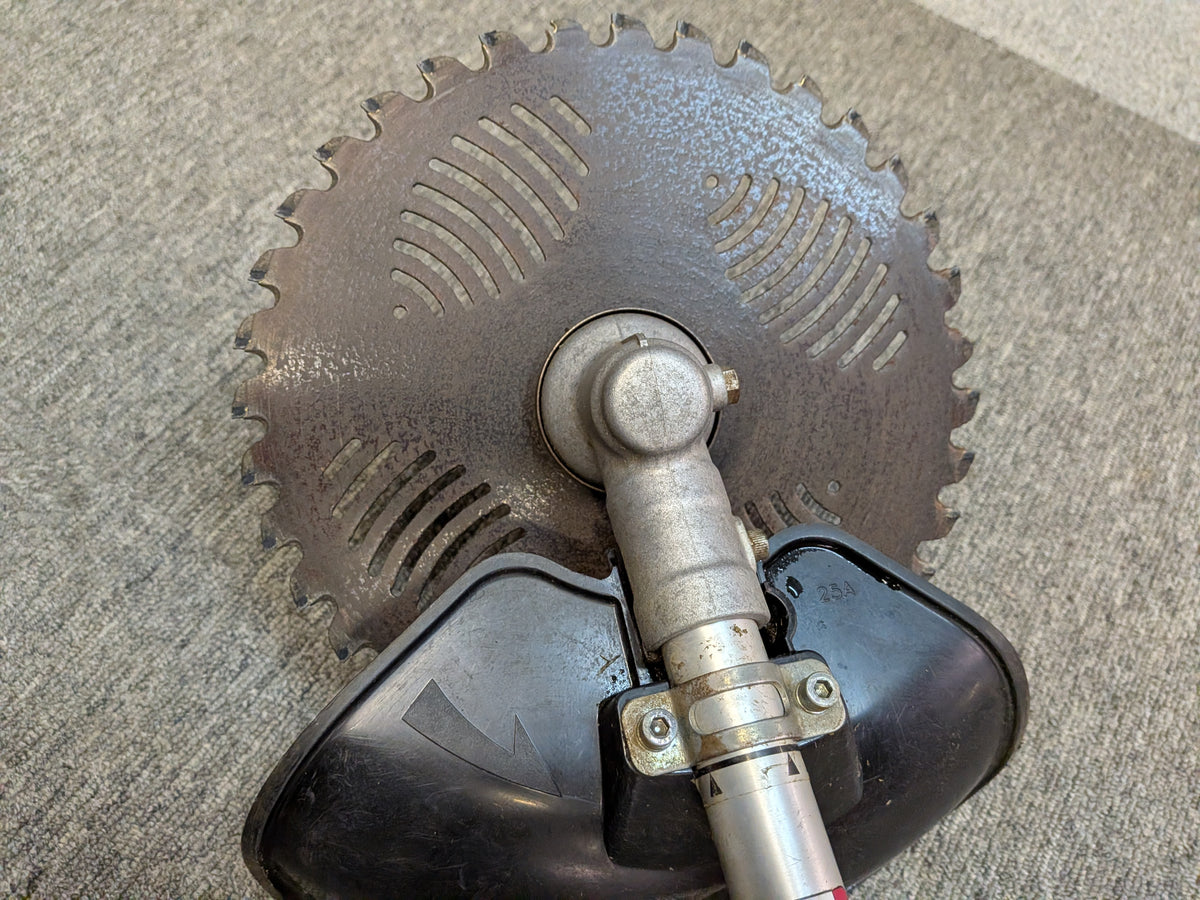 エコー　中古　刈払機　EGT220　【岩手店545】