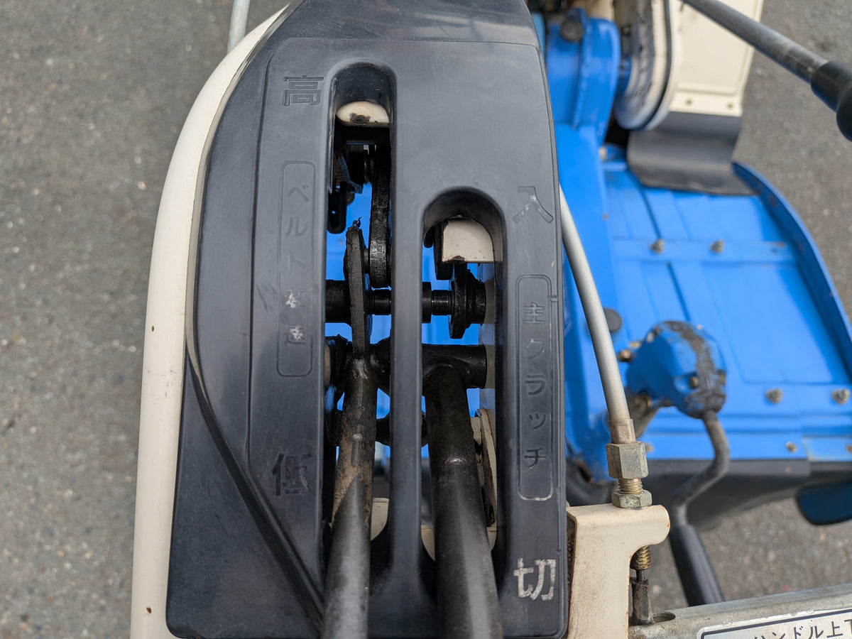 イセキ　中古　耕耘機　KVC60　【岩手店809】