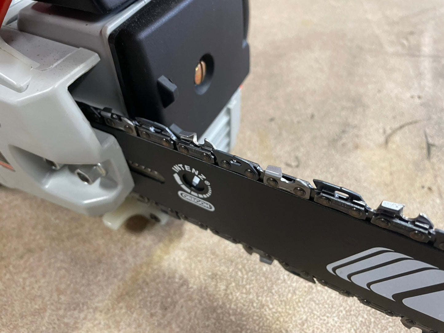 エコー 中古 チェンソー GC301 未使用品