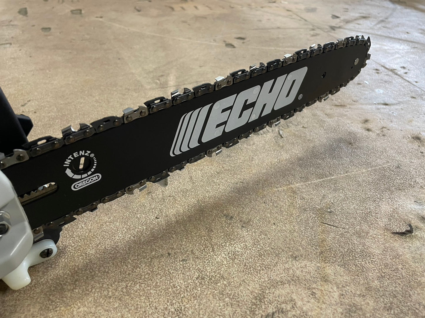 エコー 中古 チェンソー GC301 未使用品