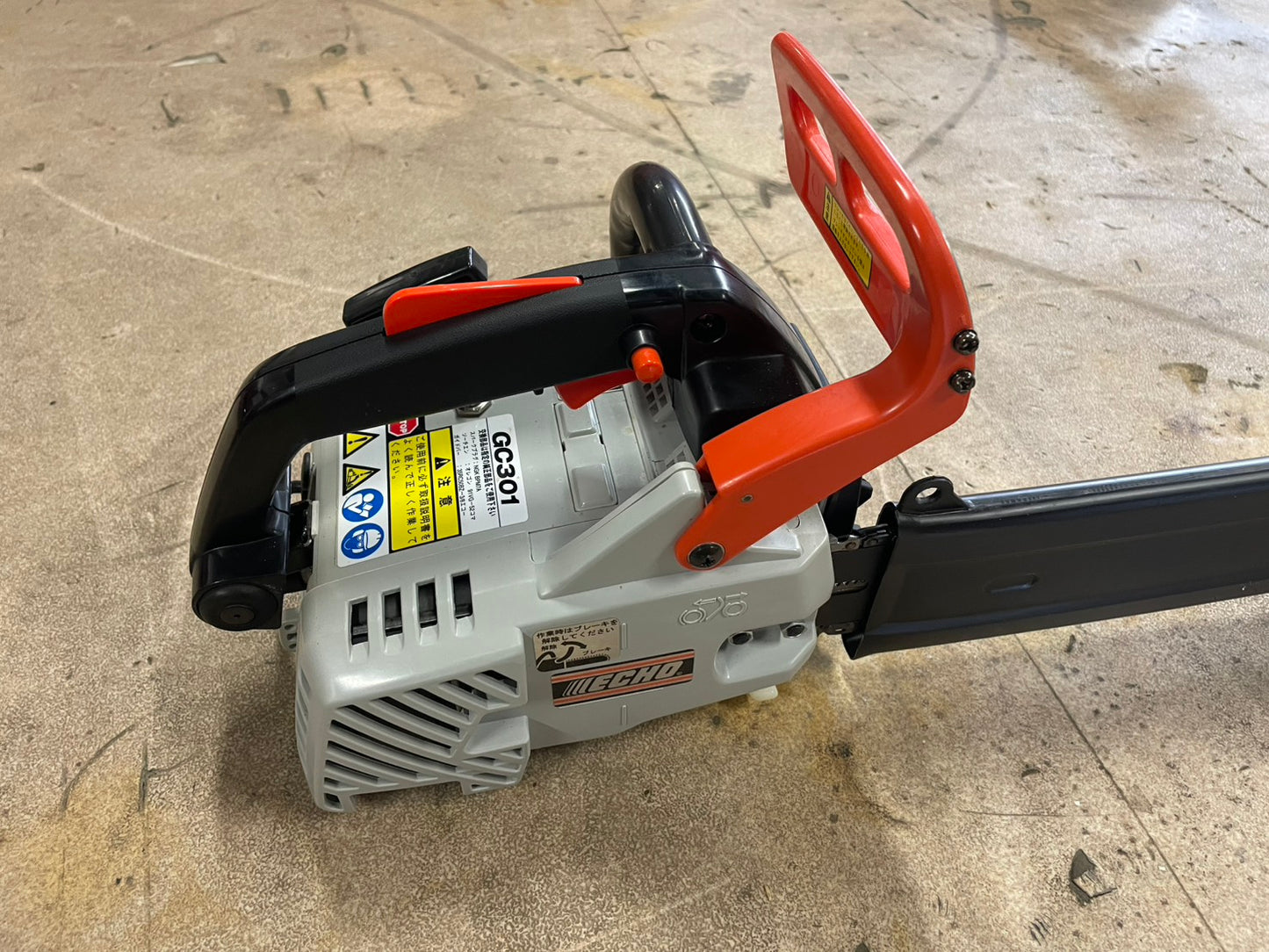 エコー 中古 チェンソー GC301 未使用品