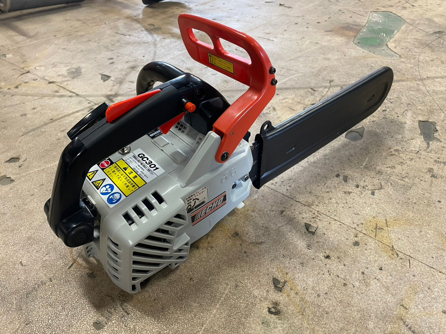 エコー 中古 チェンソー GC301 未使用品