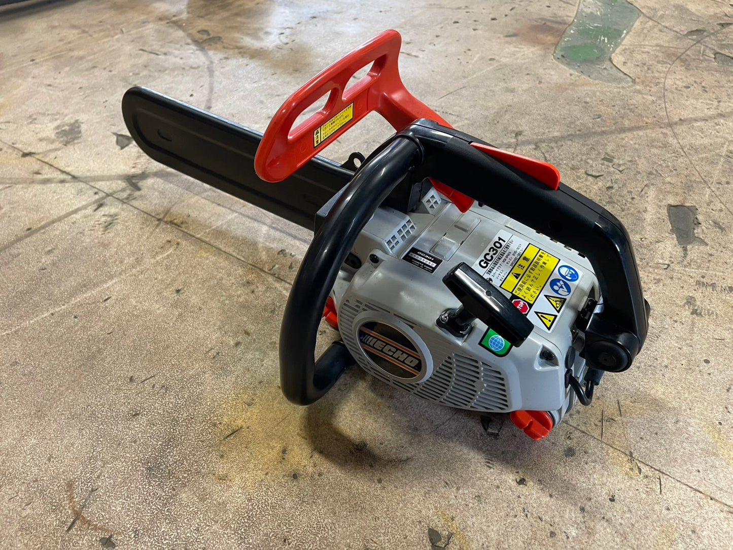 エコー 中古 チェンソー GC301 未使用品
