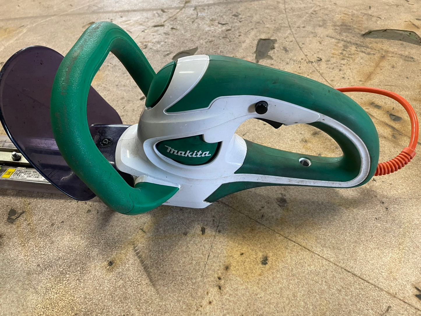 マキタ 中古 電動バリカン MUH3501