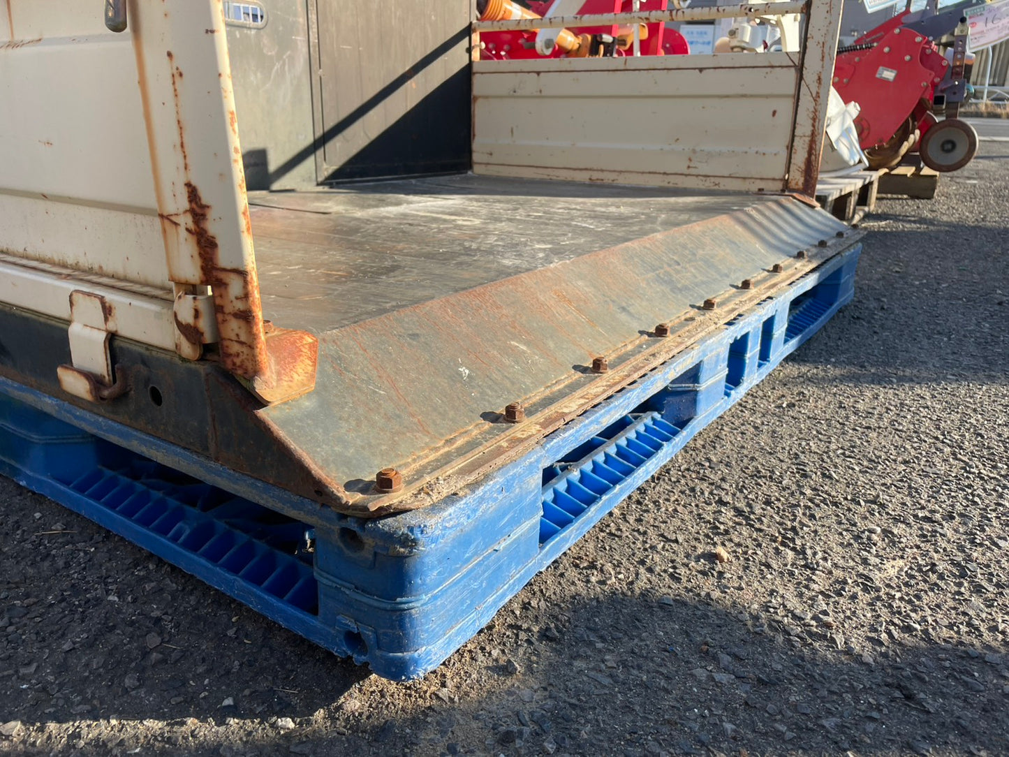 クマガイ　中古　整地キャリア　NA3-1600J