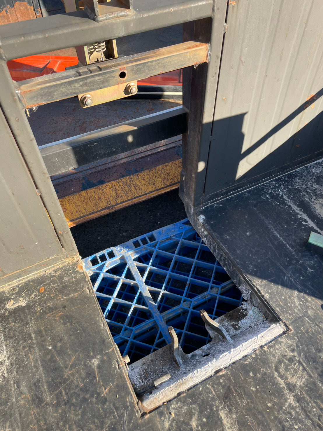 クマガイ　中古　整地キャリア　NA3-1600J