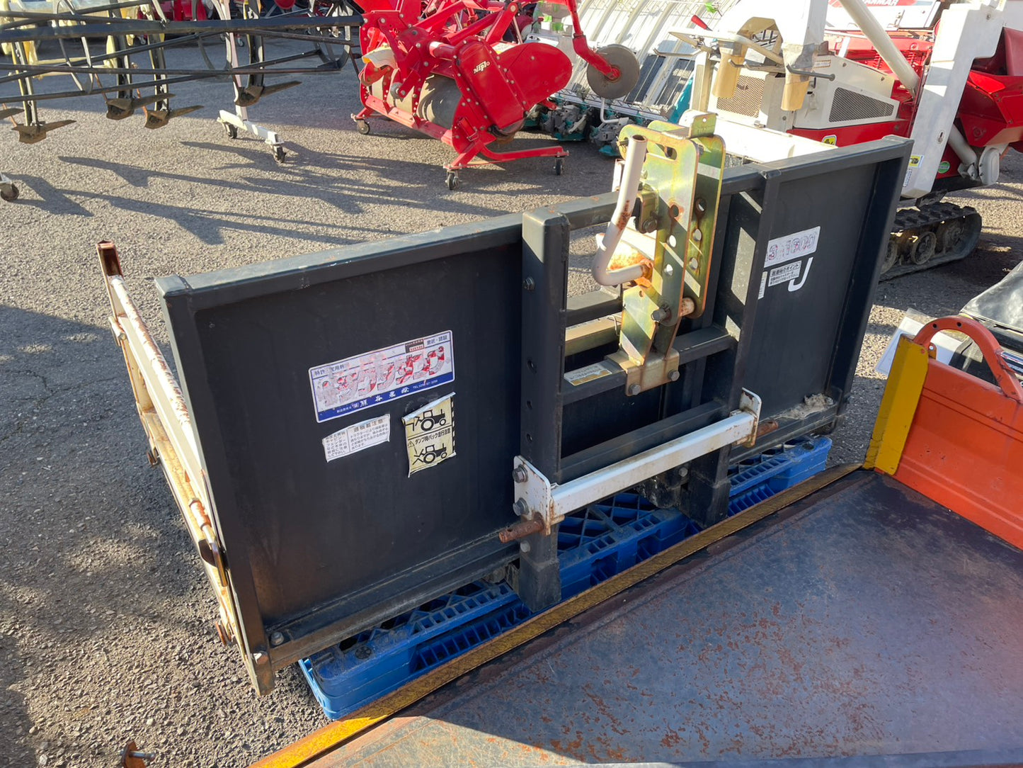 クマガイ　中古　整地キャリア　NA3-1600J