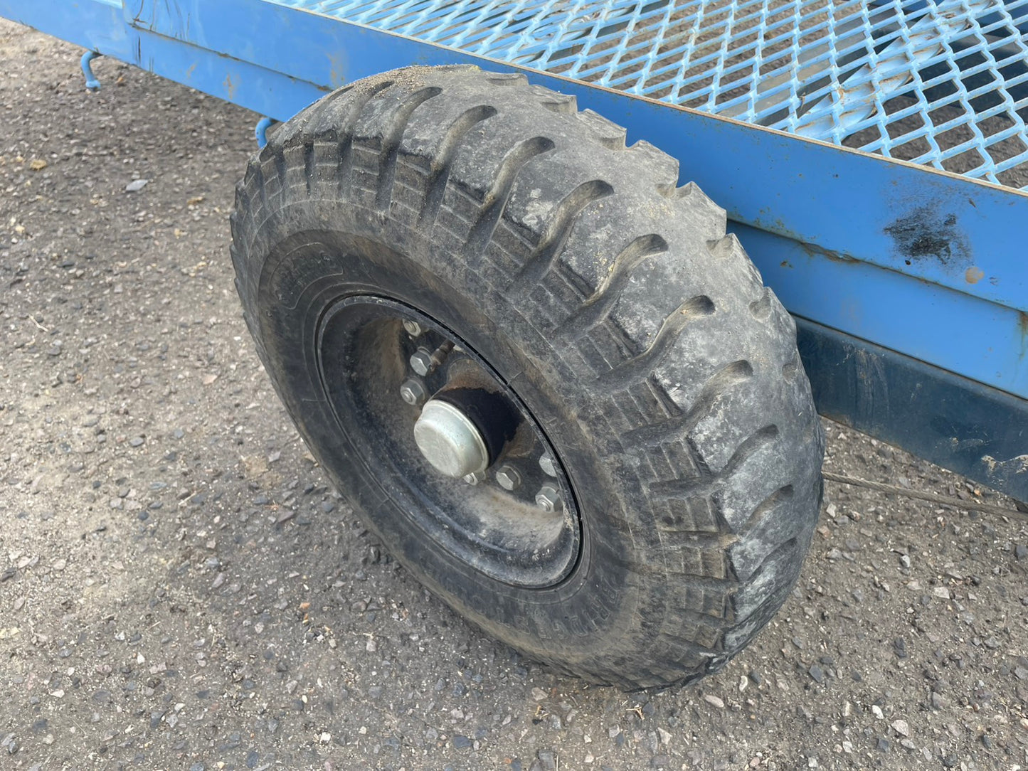 サンワ　中古　トレーラー