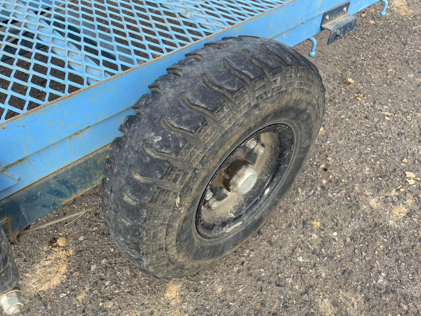 サンワ　中古　トレーラー