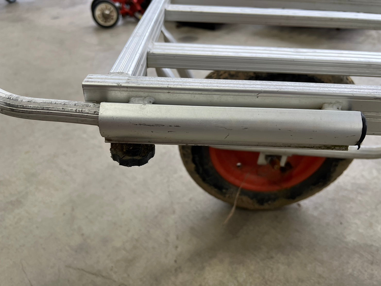 馬車の車輪、荷車(１車輪） 馬車汎用車輪|馬車屋ドットコム