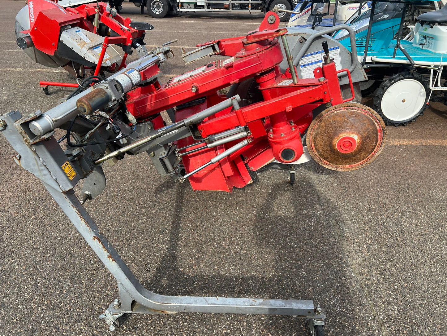 ニプロ　中古　畦塗機　【Ｂヒッチ】＊CZR352　『山形店　8067』