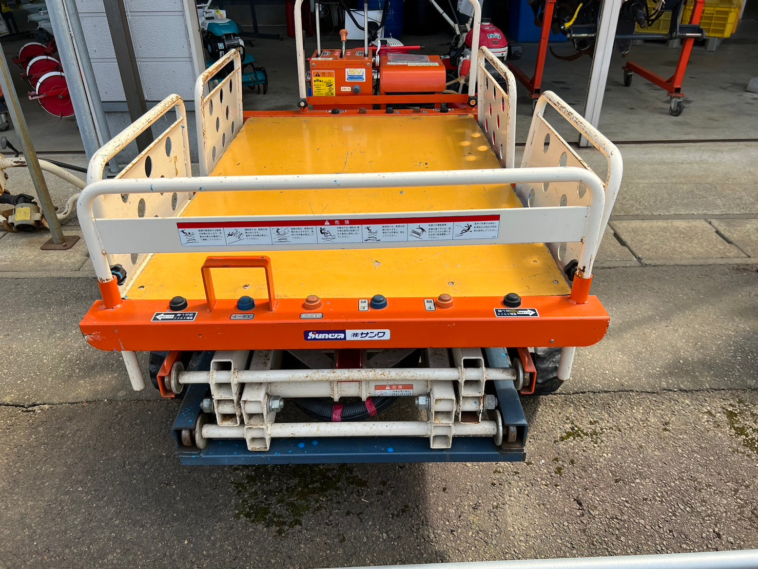 サンワ 中古 運搬機 【昇降機タイプ】＊ML700E – 農キング