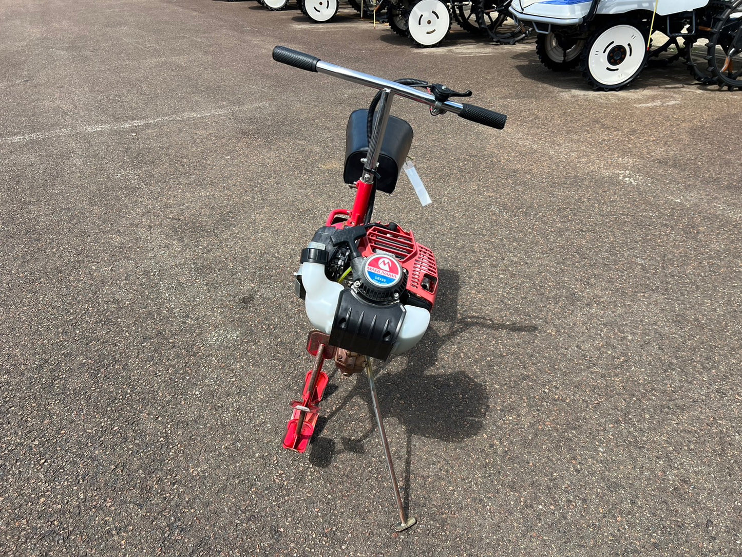 丸山製作所　中古　溝切機　【乗用】＊MKF-A435　『山形店　8250』