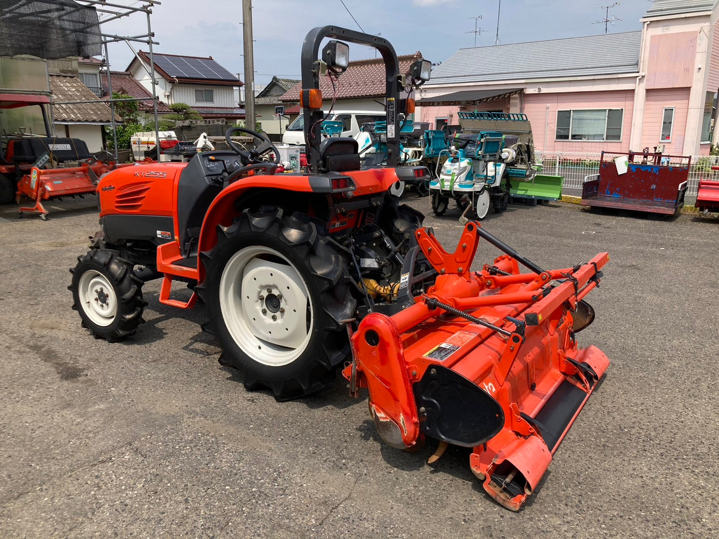 クボタ  中古  トラクター  KT255  25馬力