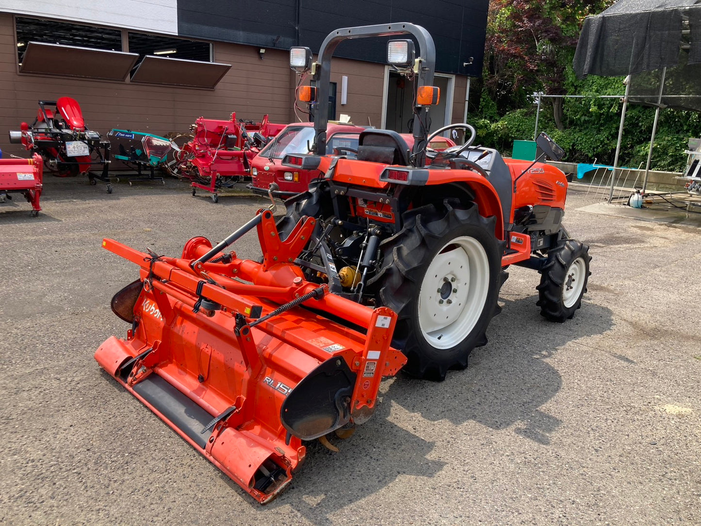 クボタ  中古  トラクター  KT255  25馬力