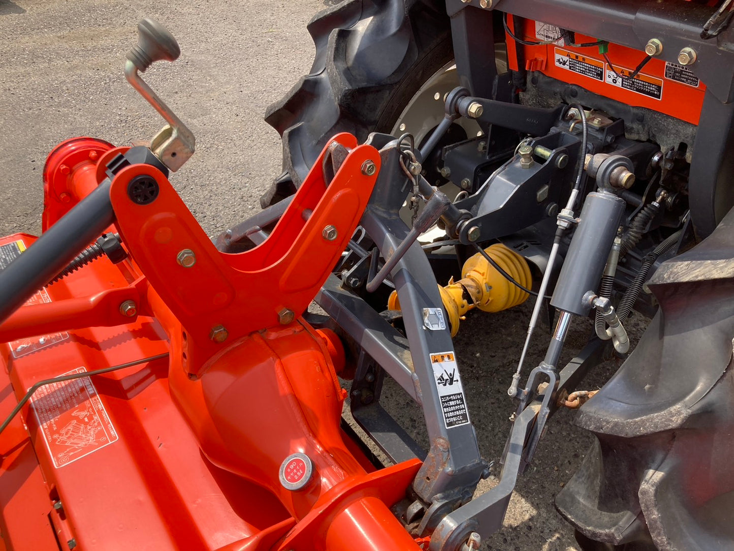 クボタ  中古  トラクター  KT255  25馬力