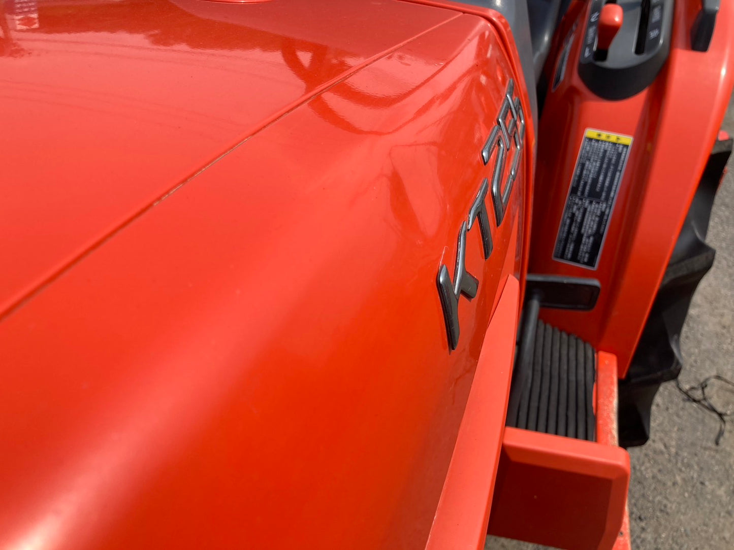 クボタ  中古  トラクター  KT255  25馬力