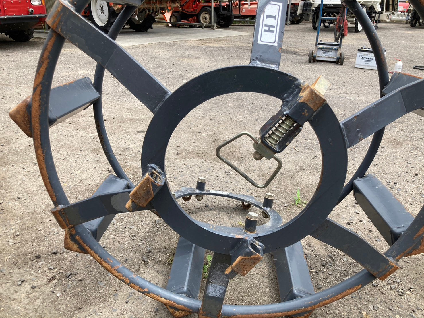 カゴ車輪/メーカー不明/型式不明/店頭引取り限定■ メーカー型式不明 中古 カゴ車輪 「岩手店454」 – 農キング