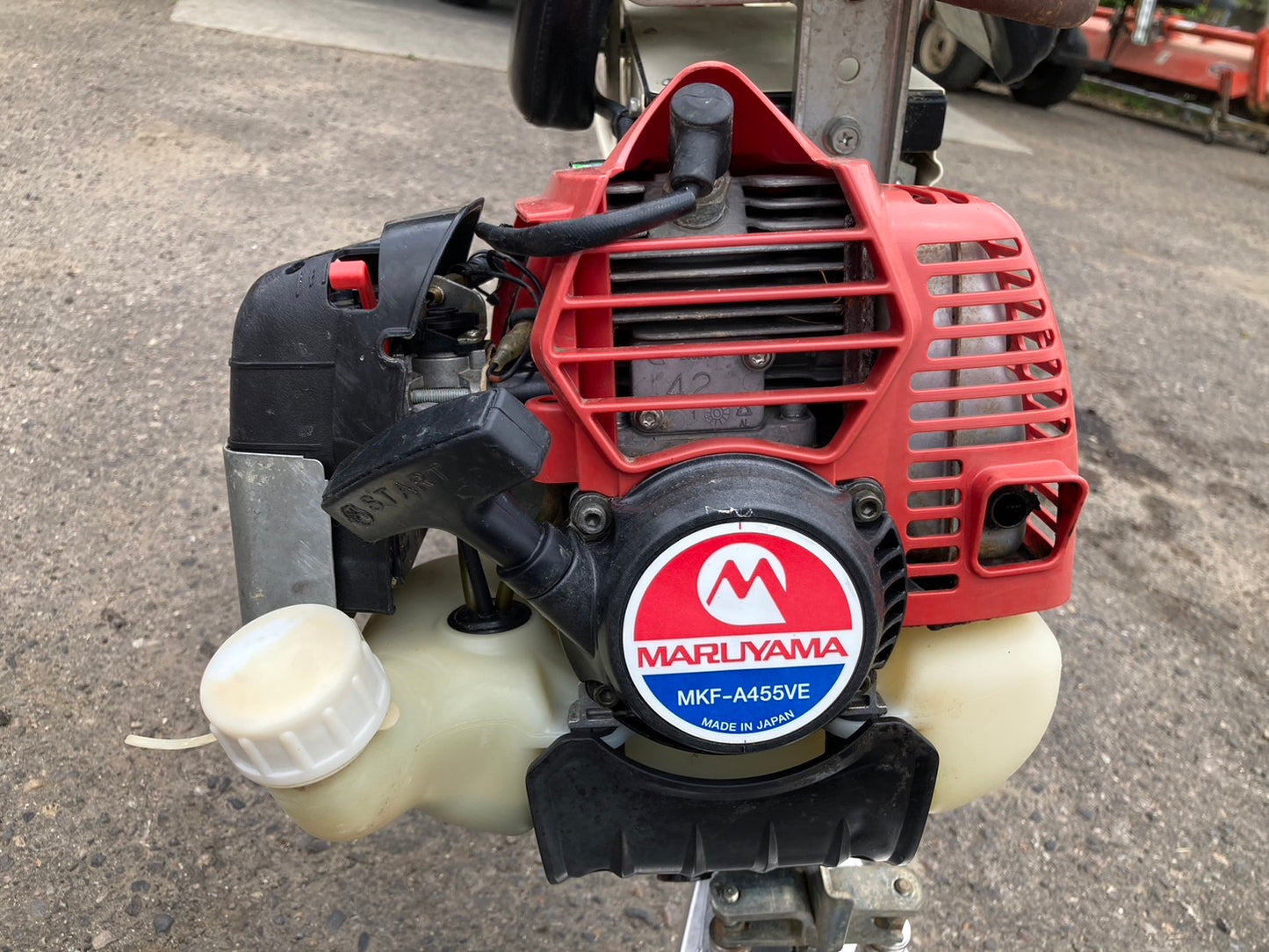 丸山  中古  乗用溝切機  MKF-A455VE