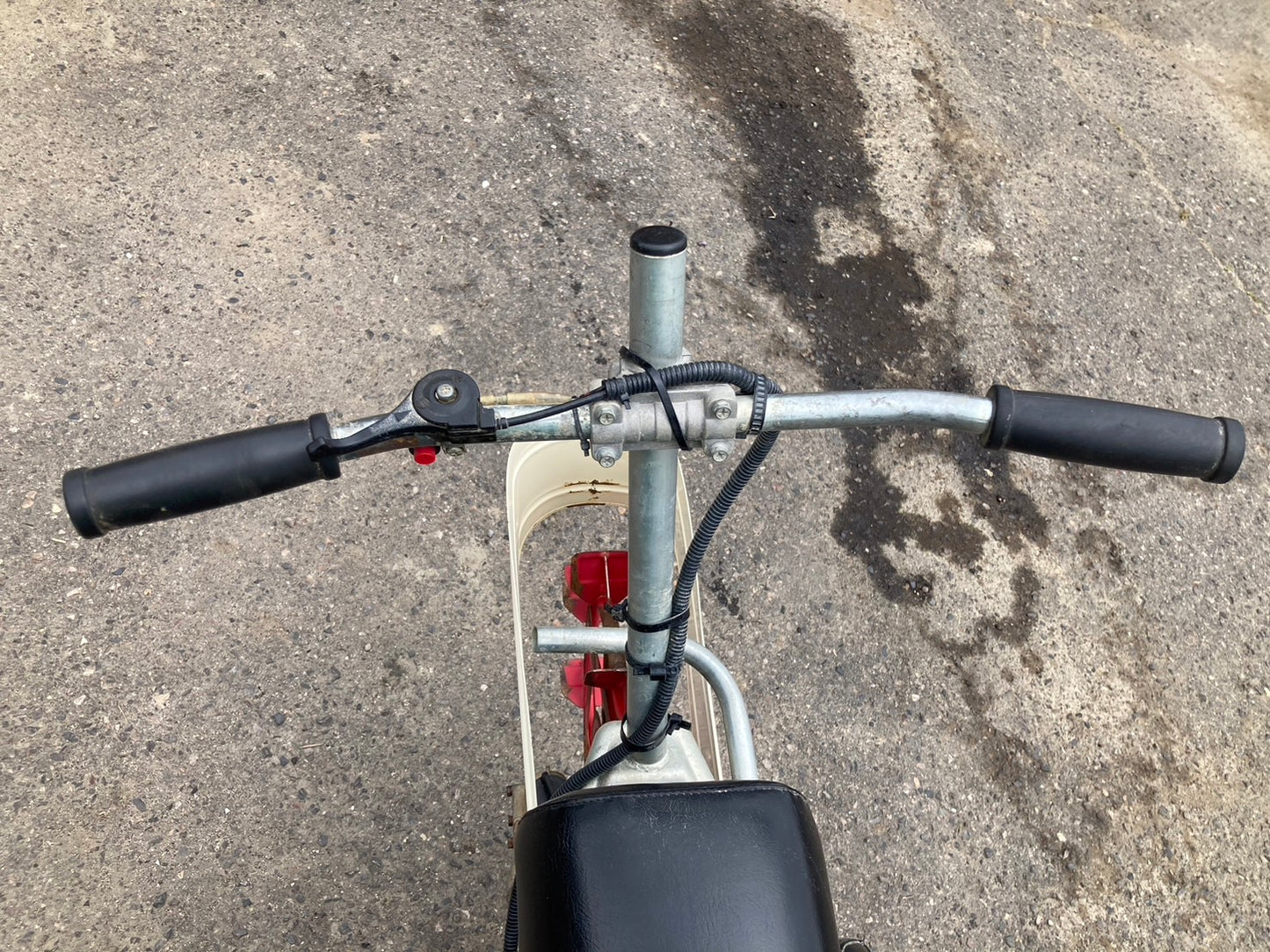 丸山  中古  乗用溝切機  MKF-A455VE