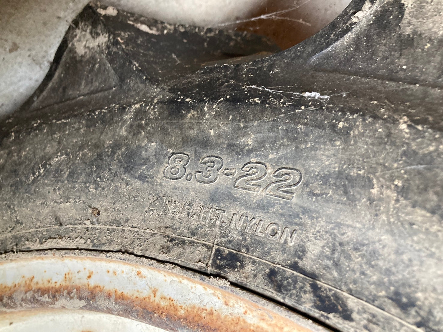 メーカー不明  中古  カゴ車輪  不明  8.3-22