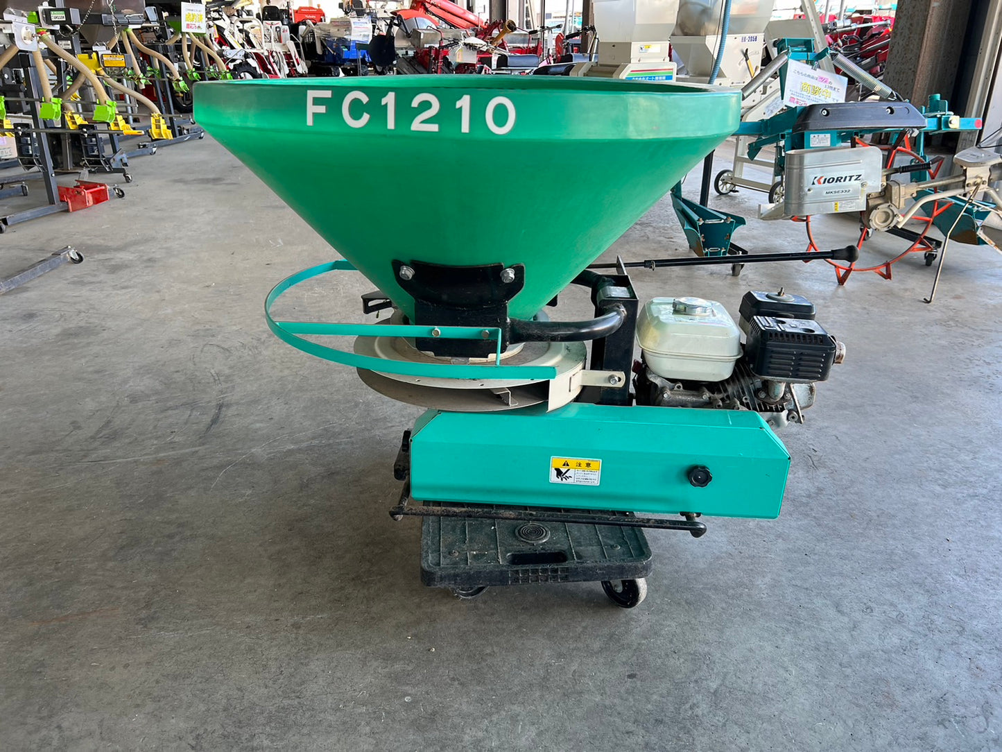 タカキタ　中古　フルーツキャスター【肥料散布】＊FC1210H　『山形店　8378』