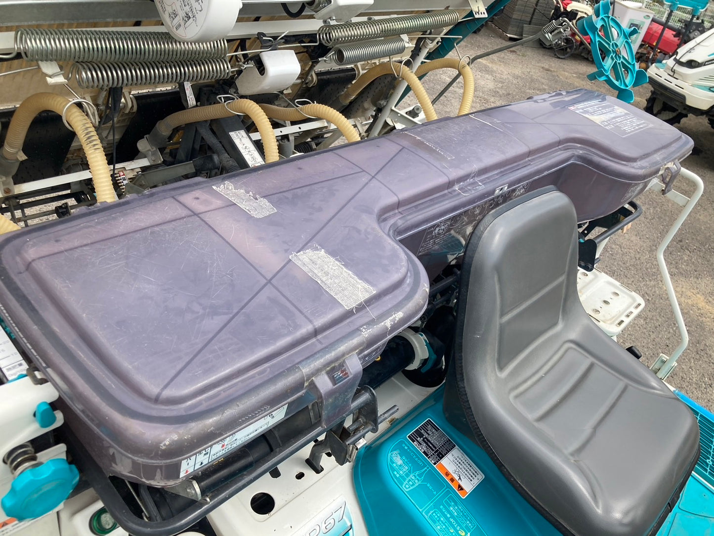 クボタ  中古  田植機  ６条  直進キープ機能  ZP67FGS