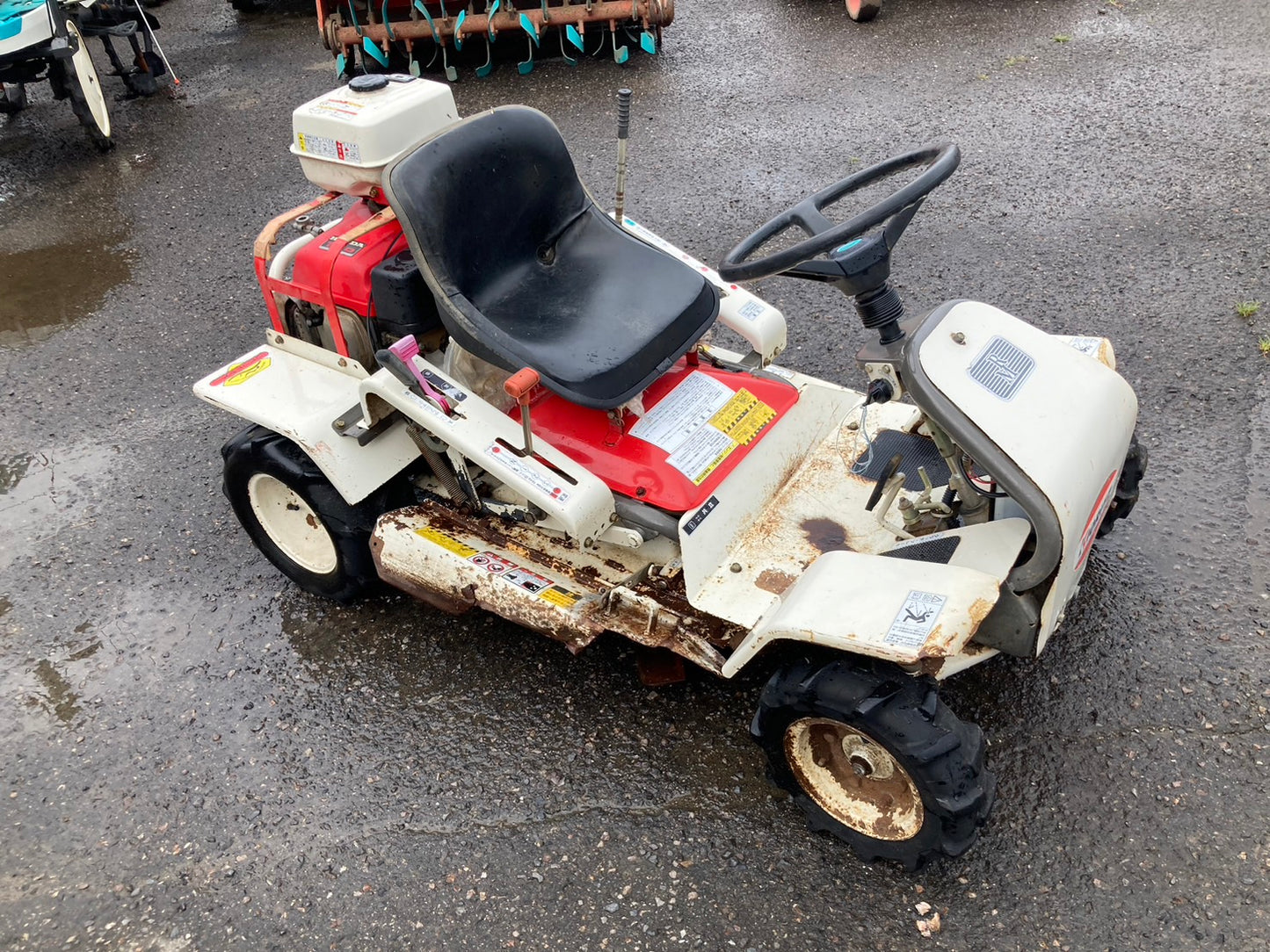 【ジャンク品】共立  中古  乗用モア  RM80JD