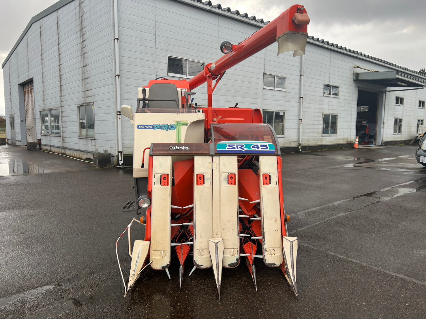 kubota クボタ モンロー付 R1ー30 SKYROAD フルソービ 仕様時間少