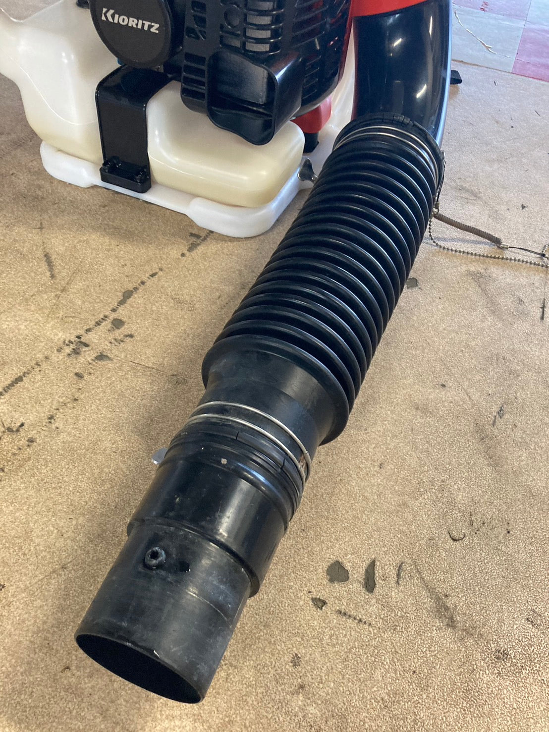 共立  中古  背負動力散布機  DMC606G