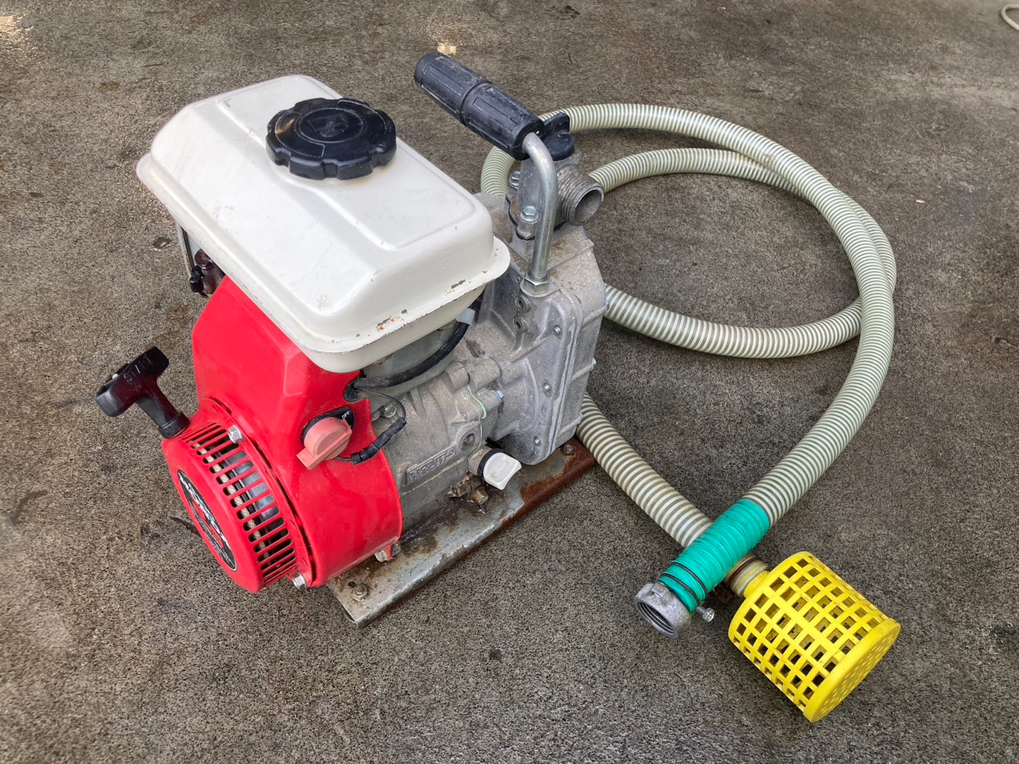 ホンダ  中古  エンジンポンプ  １インチ  G100