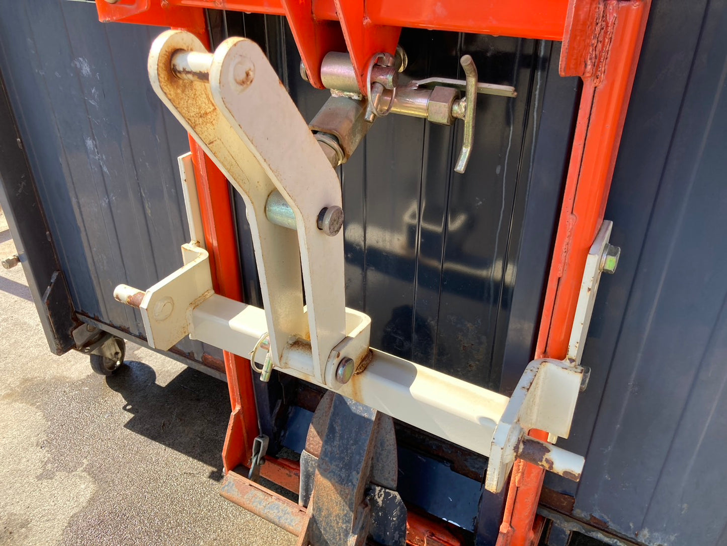 冨士  中古  整地キャリア  DCQ-15A