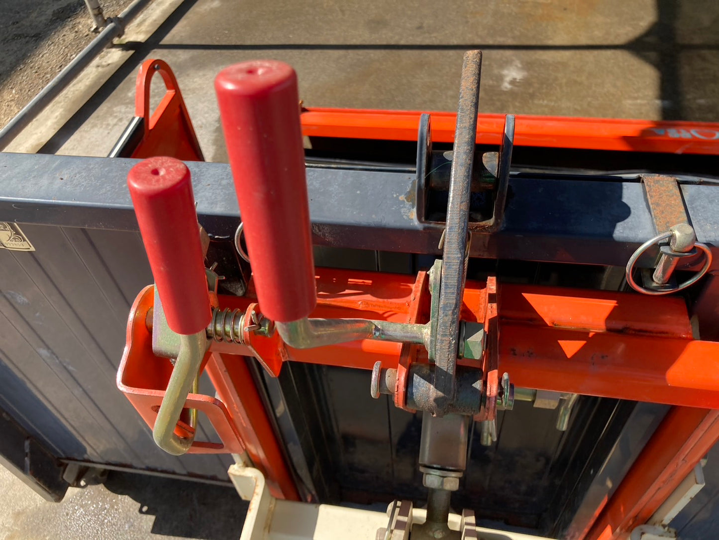 冨士  中古  整地キャリア  DCQ-15A